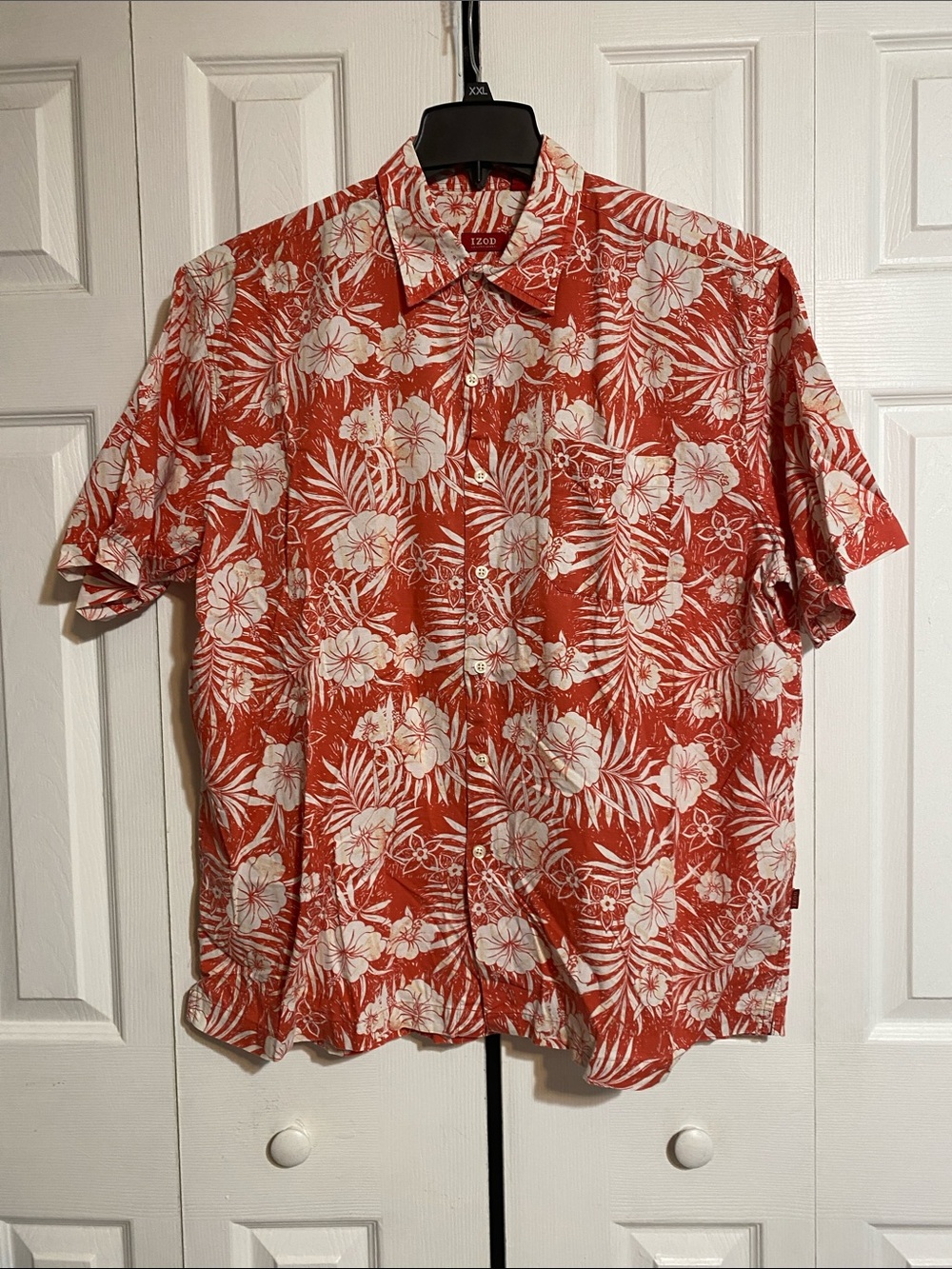 Izod Men's button down cotton camp Hawaiian tropical print shirt size LARGE